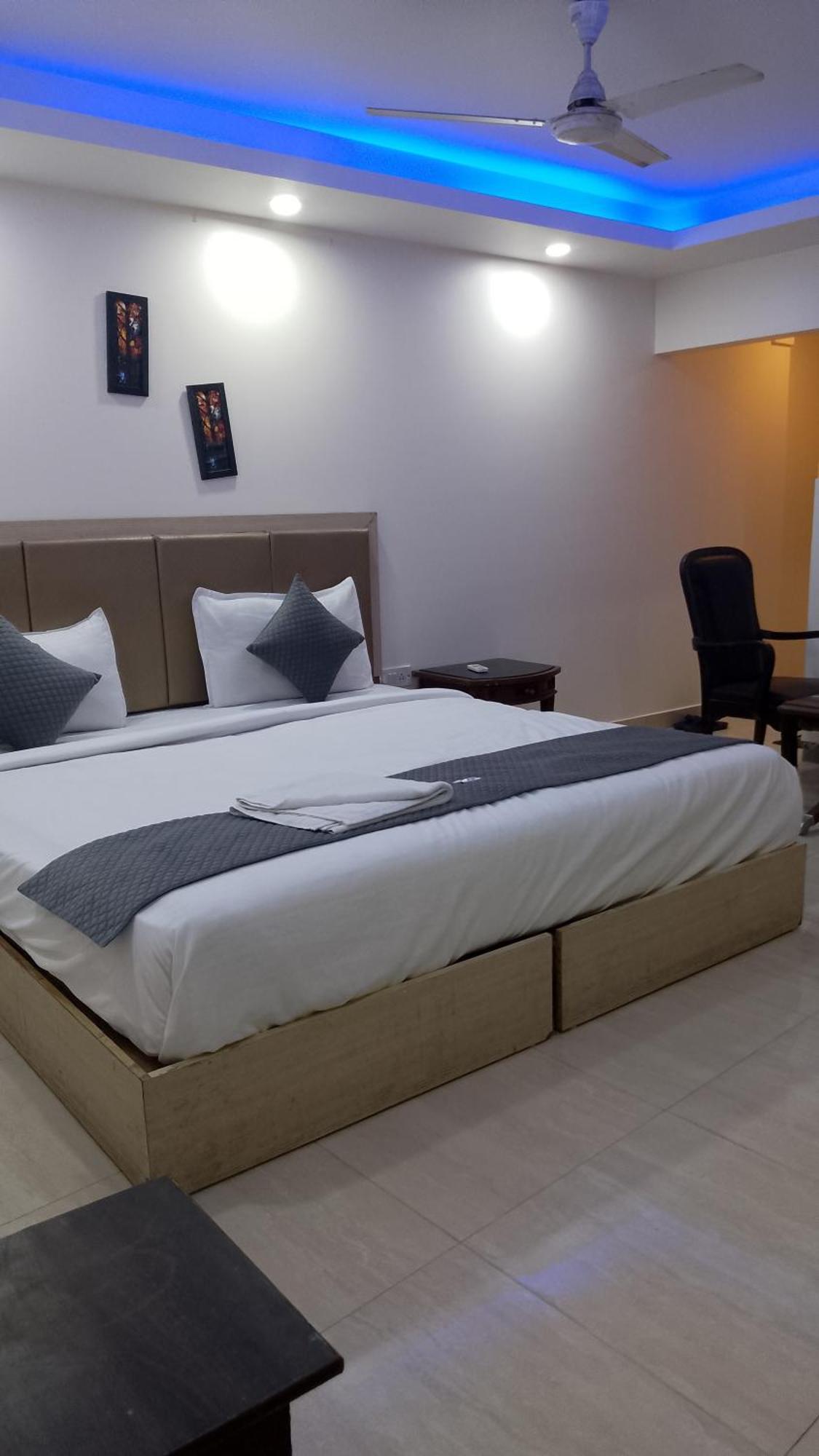 Airport Hotel Mahal Νέο Δελχί Εξωτερικό φωτογραφία