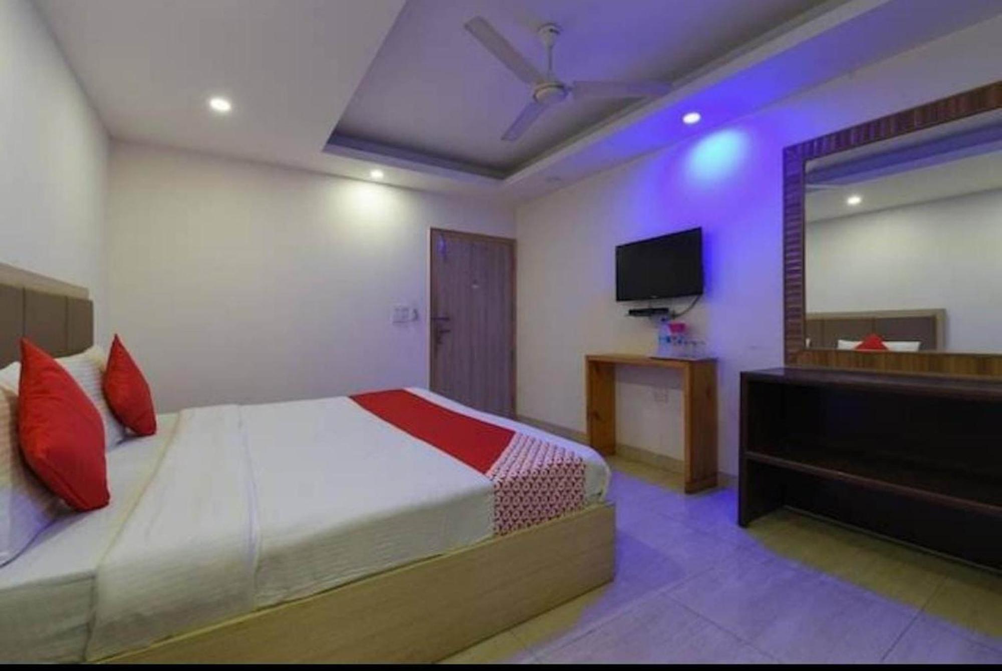 Airport Hotel Mahal Νέο Δελχί Εξωτερικό φωτογραφία