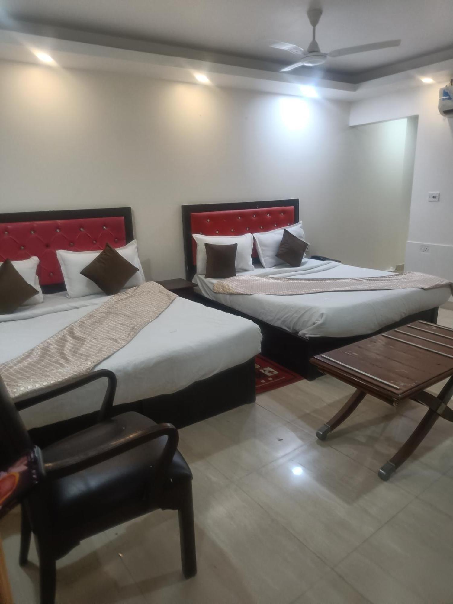 Airport Hotel Mahal Νέο Δελχί Εξωτερικό φωτογραφία