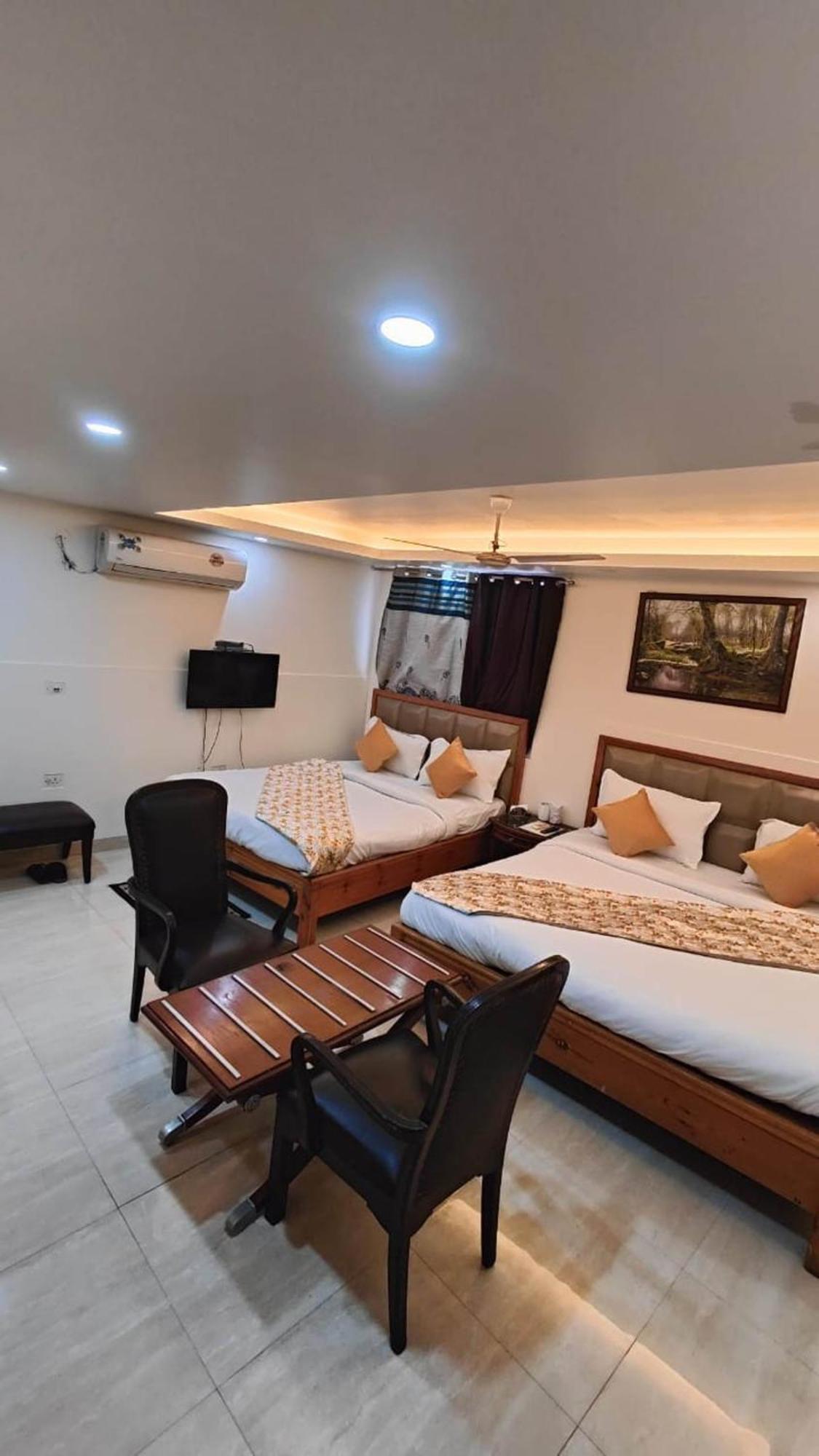 Airport Hotel Mahal Νέο Δελχί Εξωτερικό φωτογραφία