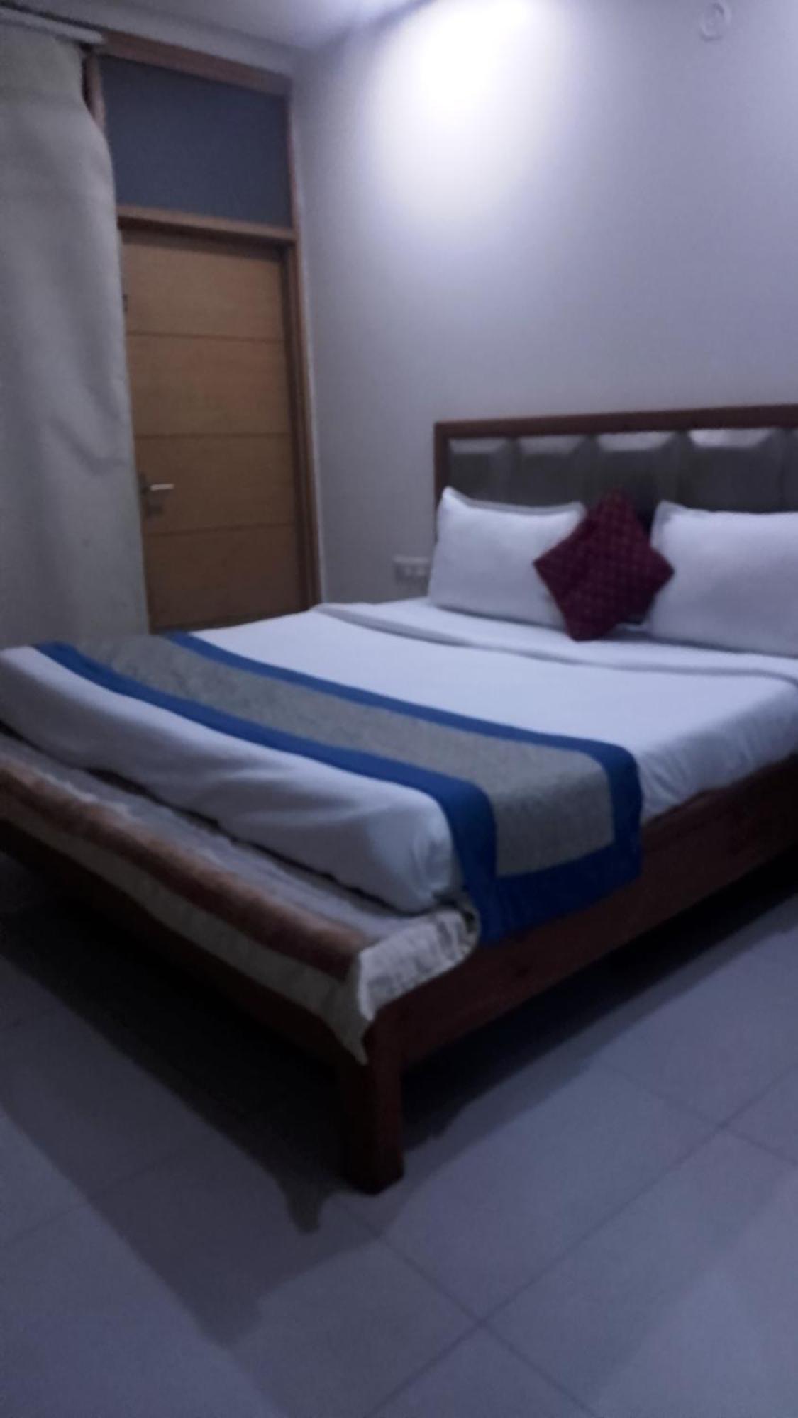Airport Hotel Mahal Νέο Δελχί Εξωτερικό φωτογραφία