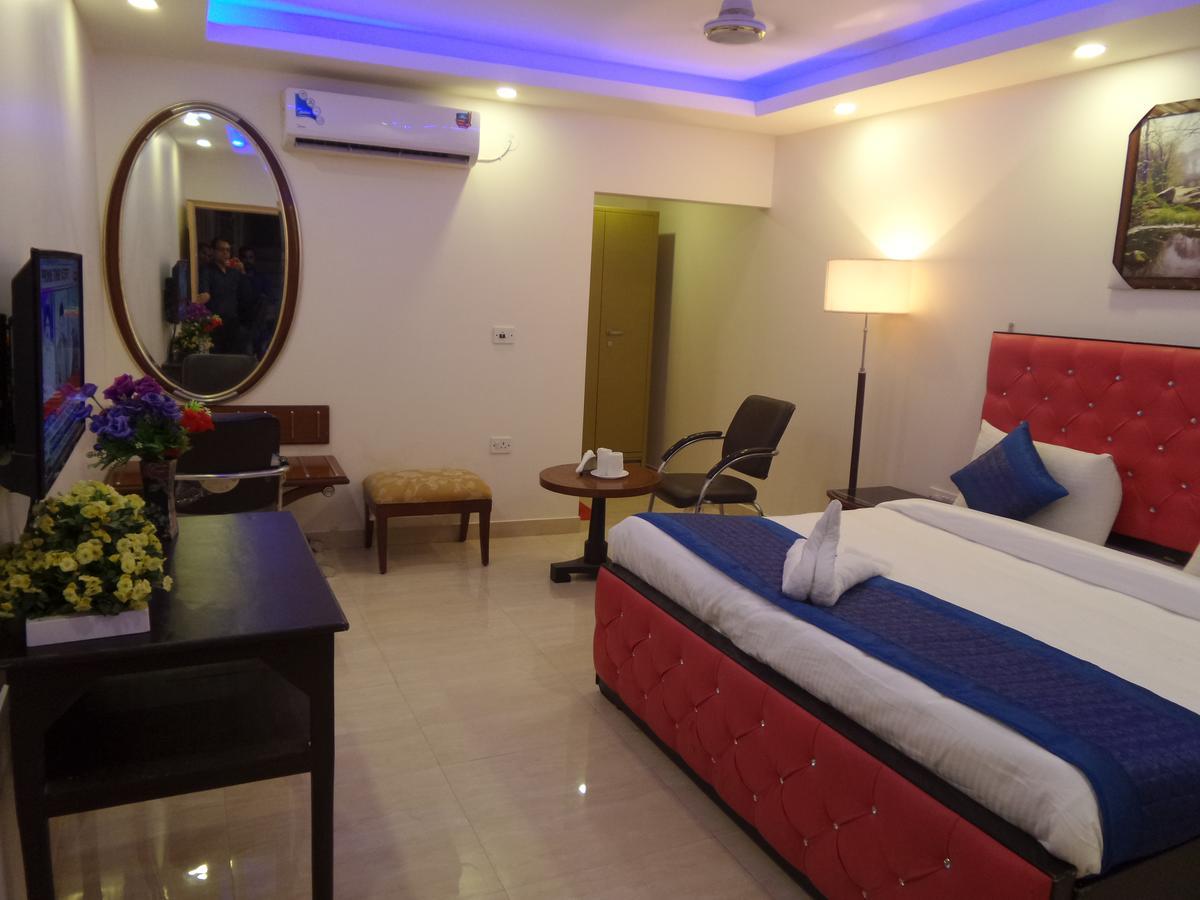 Airport Hotel Mahal Νέο Δελχί Εξωτερικό φωτογραφία